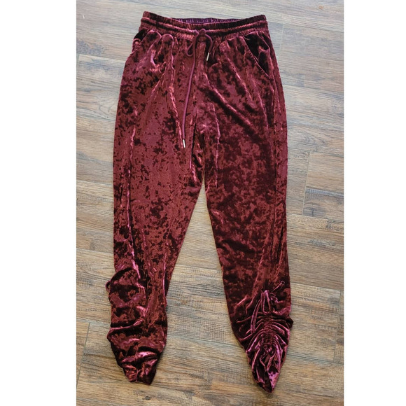 Romeo & Juliet Couture Pants - Romeo & Juliet Couture Velour Joggers